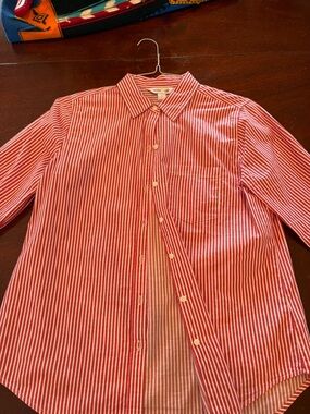 Old Navy Red and White Striped Button-Up Shirt